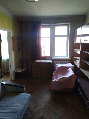 2-комнатная 5/5 эт. самый центр Ленинского.